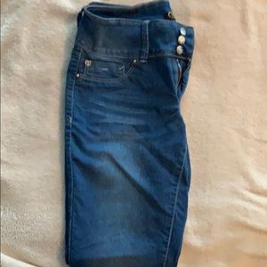 Skinny blue jeans stretch. Size 11 juniors